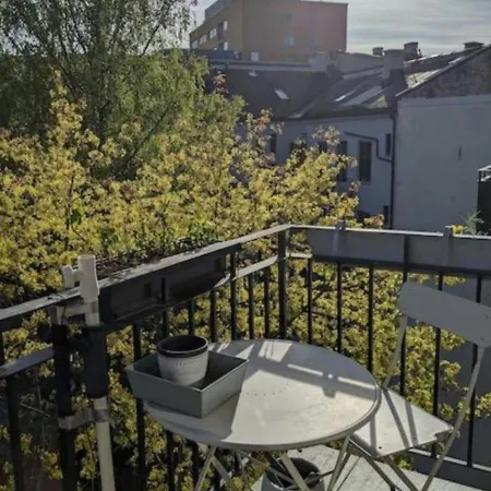 Central & Charming - 67sqm - 5pax *