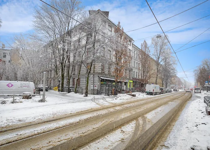 Апартаменты Central & Charming - 67sqm - 5pax