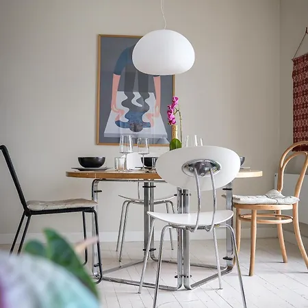 Апартаменты Central & Charming - 67sqm - 5pax